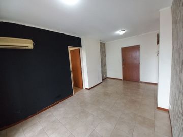 VENTA DEPTO 2 AMB CHACARITA FRENTE BALCÓN COCHERA