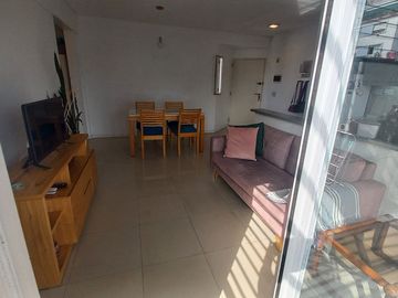 VENTA DEPTO 2 AMB VILLA GRAL MITRE FRENTE BALCÓN