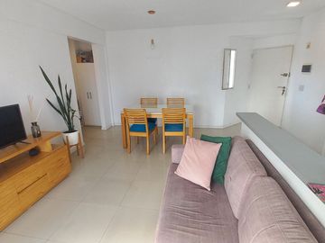 VENTA DEPTO 2 AMB VILLA GRAL MITRE FRENTE BALCÓN
