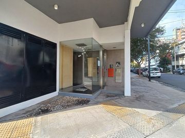 VENTA DEPTO 2 AMB VILLA GRAL MITRE FRENTE BALCÓN