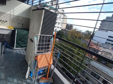 VENTA DEPTO 2 AMB VILLA GRAL MITRE FRENTE BALCÓN