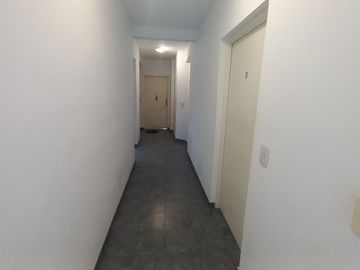 VENTA DEPTO 2 AMB VILLA GRAL MITRE FRENTE BALCÓN