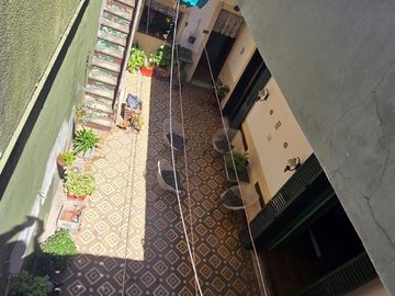 VENTA CASA 5 AMBIENTES PATIO TERRAZA LINIERS