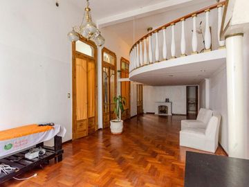 VENTA  DEPARTAMENTO 7 AMBIENTES  SAN NICOLAS
