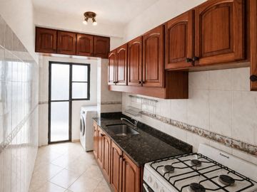 DPTO 4 AMB VENTA VILLA GRAL MITRE COCHERA
