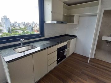 VENTA DÚPLEX 3 AMB. CHACARITA BALCÓN TERRAZA FTE.