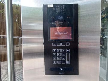 VENTA DÚPLEX 3 AMB. CHACARITA BALCÓN TERRAZA FTE.