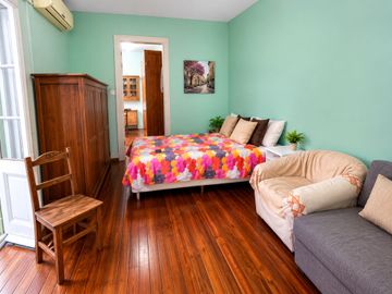 depto 3 amb amplio 1er piso por esc. BARRIO UADE