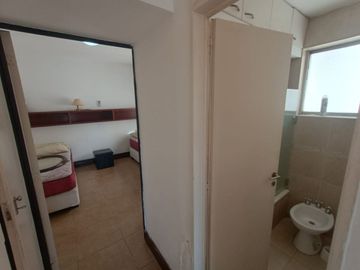 VENTA DEPTO 2 AMB CON BALCON RETIRO