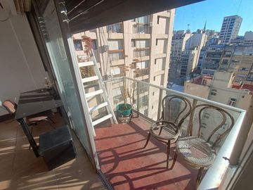 VENTA DEPTO 2 AMB CON BALCON RETIRO
