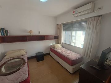VENTA DEPTO 2 AMB CON BALCON RETIRO