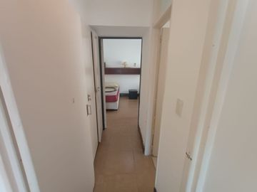 VENTA DEPTO 2 AMB CON BALCON RETIRO