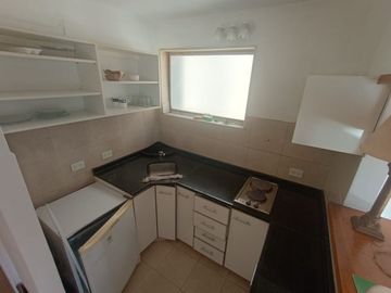 VENTA DEPTO 2 AMB CON BALCON RETIRO