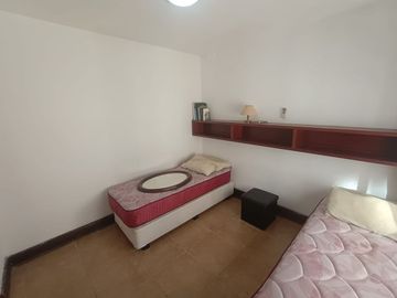 VENTA DEPTO 2 AMB CON BALCON RETIRO