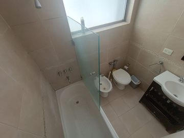 VENTA DEPTO 2 AMB CON BALCON RETIRO