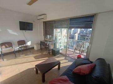 VENTA DEPTO 2 AMB CON BALCON RETIRO