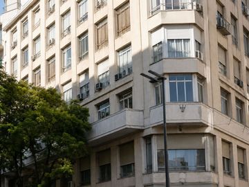 VENTA IMPONENTE PLANTA OFICINA SAN NICOLAS