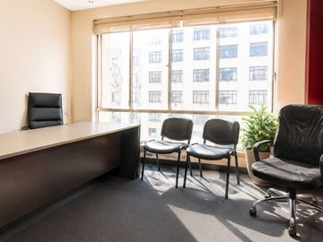 VENTA IMPONENTE PLANTA OFICINA SAN NICOLAS