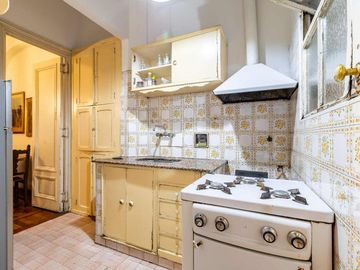 ONCE. VENTA DEPARTAMENTO 2 DORMITORIOS.