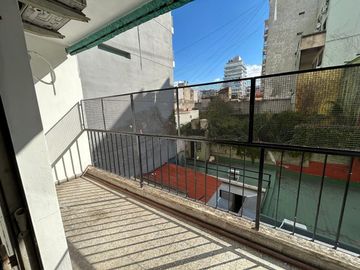 VENTA DEPTO 4 AMBIENTES A RECICLAR APTO CREDITO