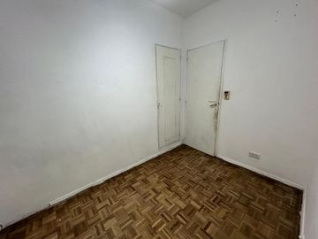 VENTA DEPTO 4 AMBIENTES A RECICLAR APTO CREDITO