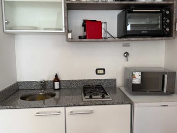 Venta 1 Ambiente, en Av Luis Maria Campos, Pileta,