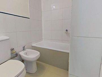 VENTA Departamento 2 amb en 2 plantas P. PATRICIOS