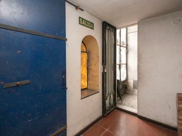 Edificio ex Hotel Històrico PB y 3 Pisos c/Tza