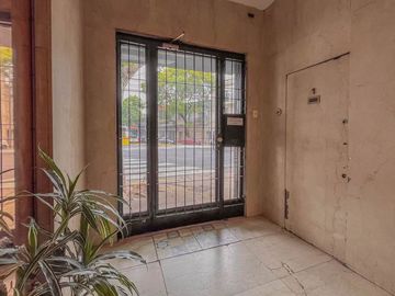 A Reciclar - Venta PH / Local Comercial - Barracas
