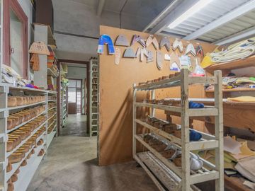 A Reciclar - Venta PH / Local Comercial - Barracas