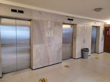 OFICINA, EXCELENTE UBICACION