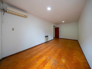 DEPARTAMENTO EN VENTA CENTRO TRES DORMITORIOS