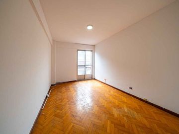 DEPARTAMENTO EN VENTA CENTRO TRES DORMITORIOS