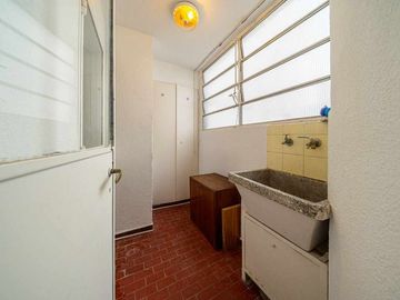 DEPARTAMENTO EN VENTA CENTRO TRES DORMITORIOS