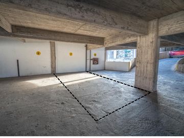COCHERA EN VENTA CENTRO QUINTO PISO
