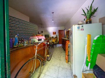PH EN VENTA PLANTA ALTA UN DORMITORIO CON BALCON