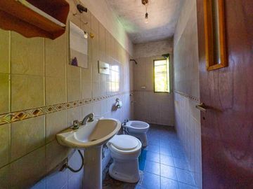 PH EN VENTA PLANTA ALTA UN DORMITORIO CON BALCON