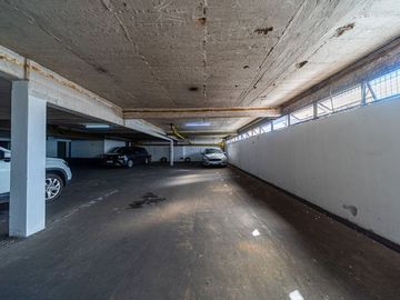 COCHERA EN VENTA ZONA CENTRO