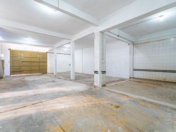 Galpón en venta zona Sur a una cuadra de Uriburu