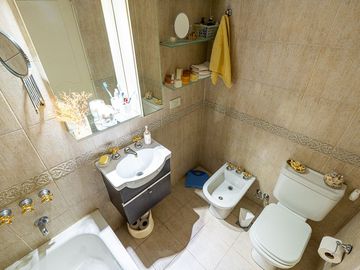 DEPARTAMENTO VENTA 3 DORMITORIOS COCHERA AMENITIES