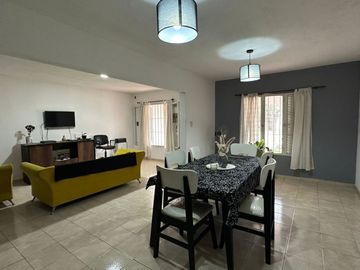VENTA CASA PILAR 2 DORMITORIOS MTS YPF