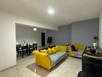 VENTA CASA PILAR 2 DORMITORIOS MTS YPF