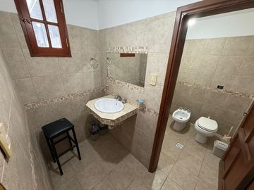VENTA CASA 3 DORMITORIOS.EL MANZANO, APTO CREDITO.