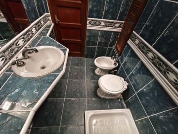 VENTA CASA VILLA CABRERA DOS DORMITORIOS ESCRITURA