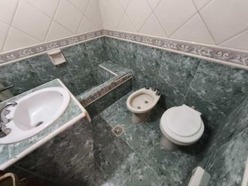 VENTA CASA VILLA CABRERA DOS DORMITORIOS ESCRITURA