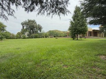 VENTA CASA 2 DORMITORIOS PILETA POTRERO DE GARAY