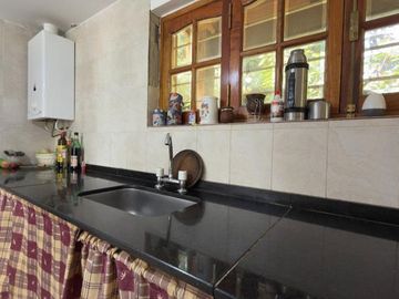 VENTA CASA 2 DORMITORIOS PILETA POTRERO DE GARAY