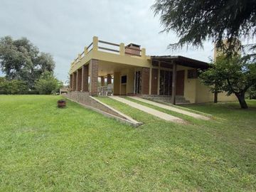 VENTA CASA 2 DORMITORIOS PILETA POTRERO DE GARAY