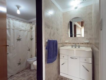 VENTA CASA 2 DORMITORIOS PILETA POTRERO DE GARAY