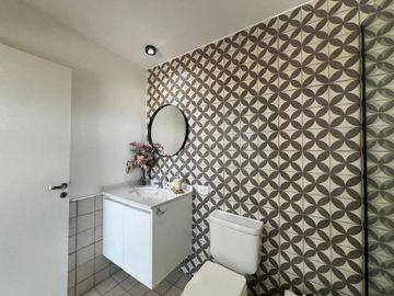 SE VENDE CASA DE 3 DORM, EN PUERTO DEL AGUILA